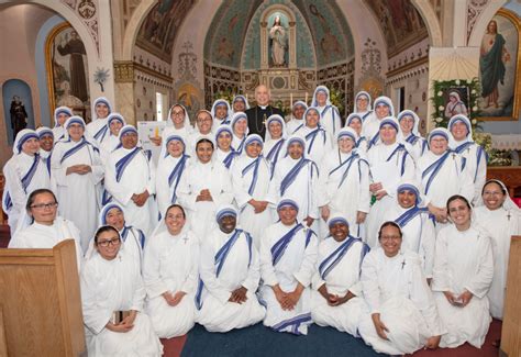 APOSTOLATE WITH THE MISSIONARIES OF CHARITY .